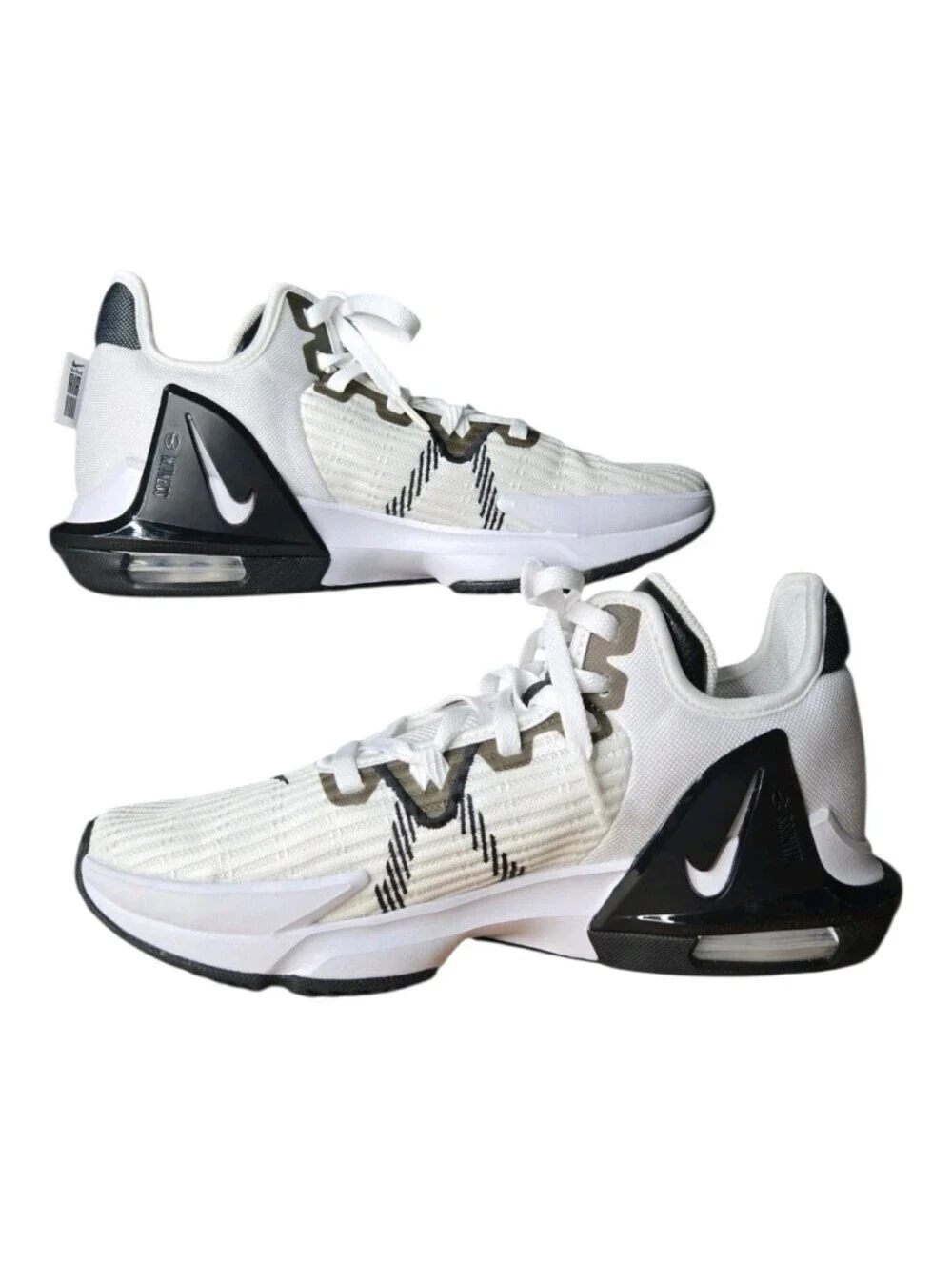 Nike Mens Lebron James Witness 6 VI TB Basketball Shoes 9.5 DO9843-100